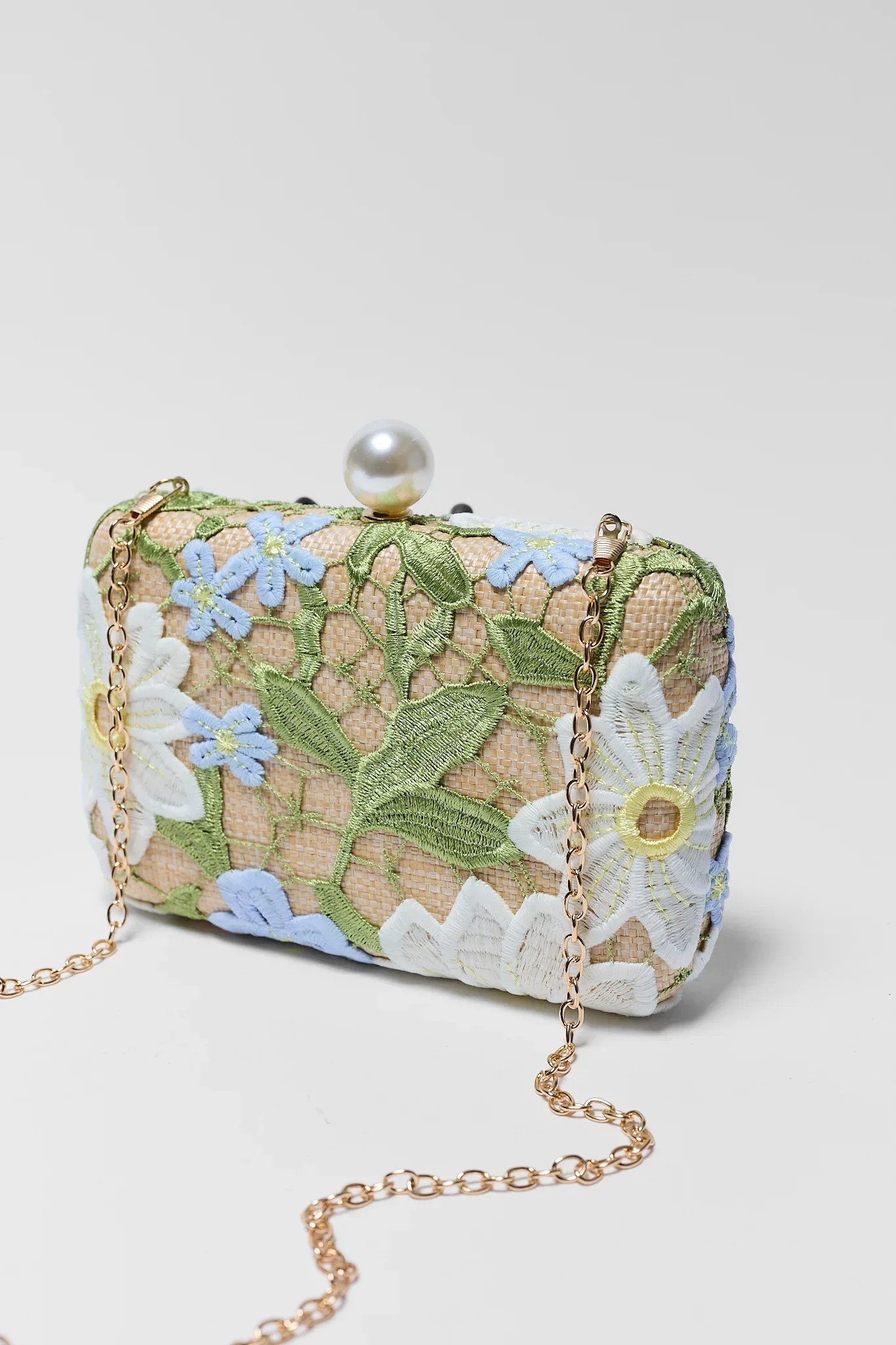 Linda Floral Embroidered Clutch | Avara