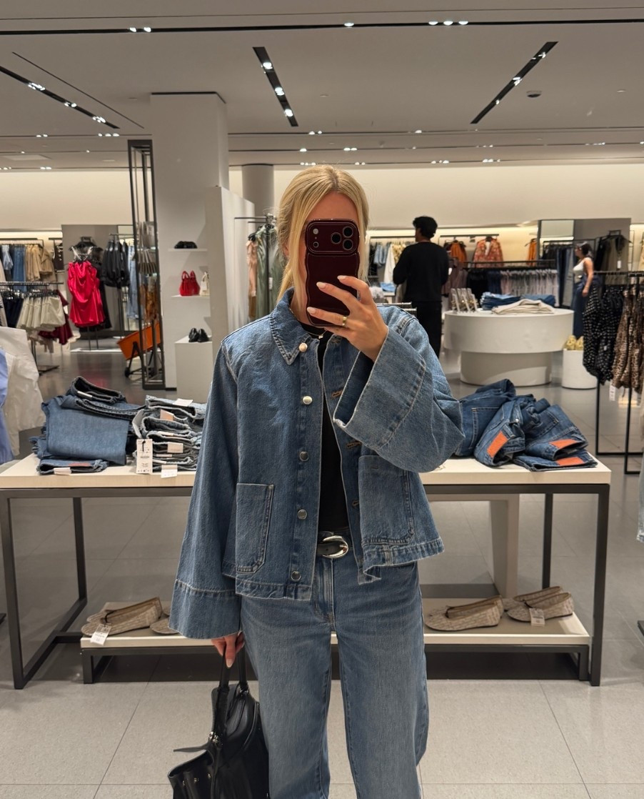 How cute is this short denim jacket! Wearing size XS! Linking everything else I loved at Zara!

#LTKootd