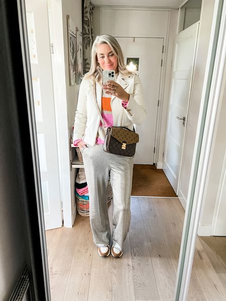 Outfits of the week

Silver Saturday 😊. My silver trousers are from Shoeby and can’t be linked. I have linked some similar items. The orange, beige and pink sweater fits oversized and is lovely and warm. The beige leather jacket fits tts and sneakers are old ones from Bristol. 

Jacket EU42 
Sweater M
Trousers M



#LTKstyletip #LTKSeasonal #LTKeurope