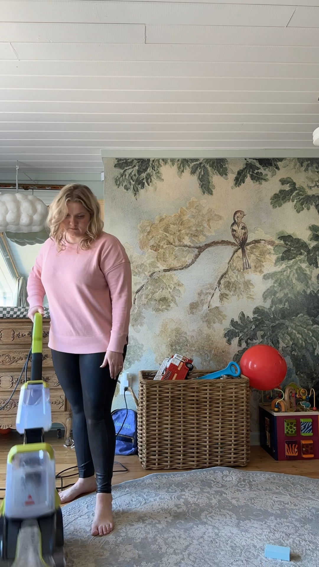 I LOVEEEE this shampooer 🏠

#LTKHoliday #LTKSeasonal #LTKhome