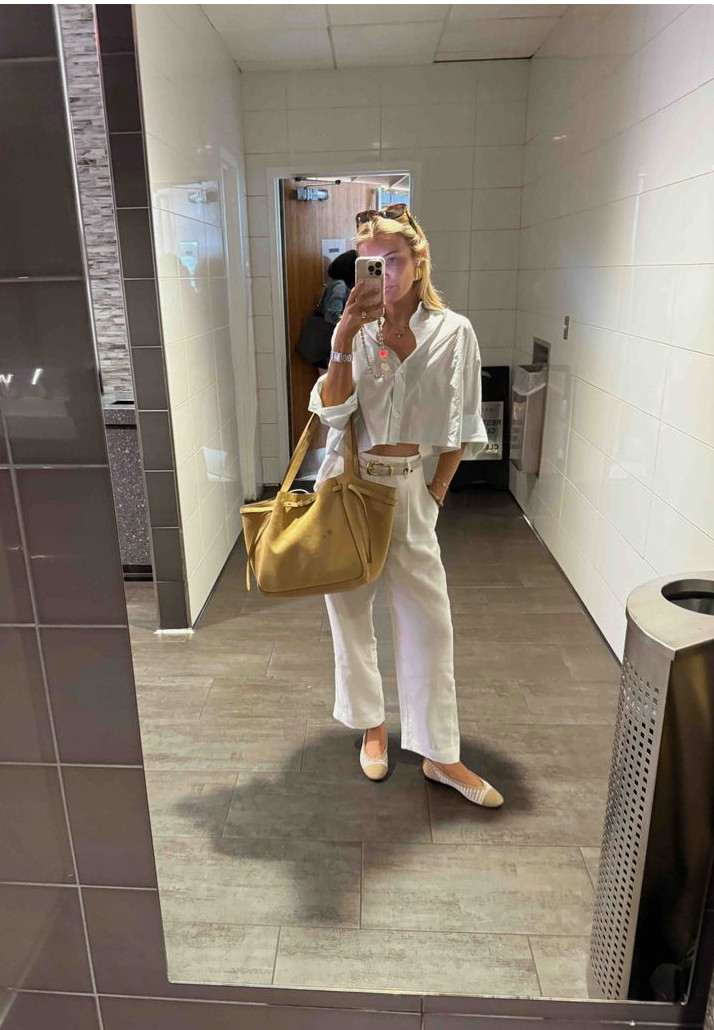 Comfy but tailored travel look ✈️ 

 #LTKStyleTip #LTKTravel #LTKItBag