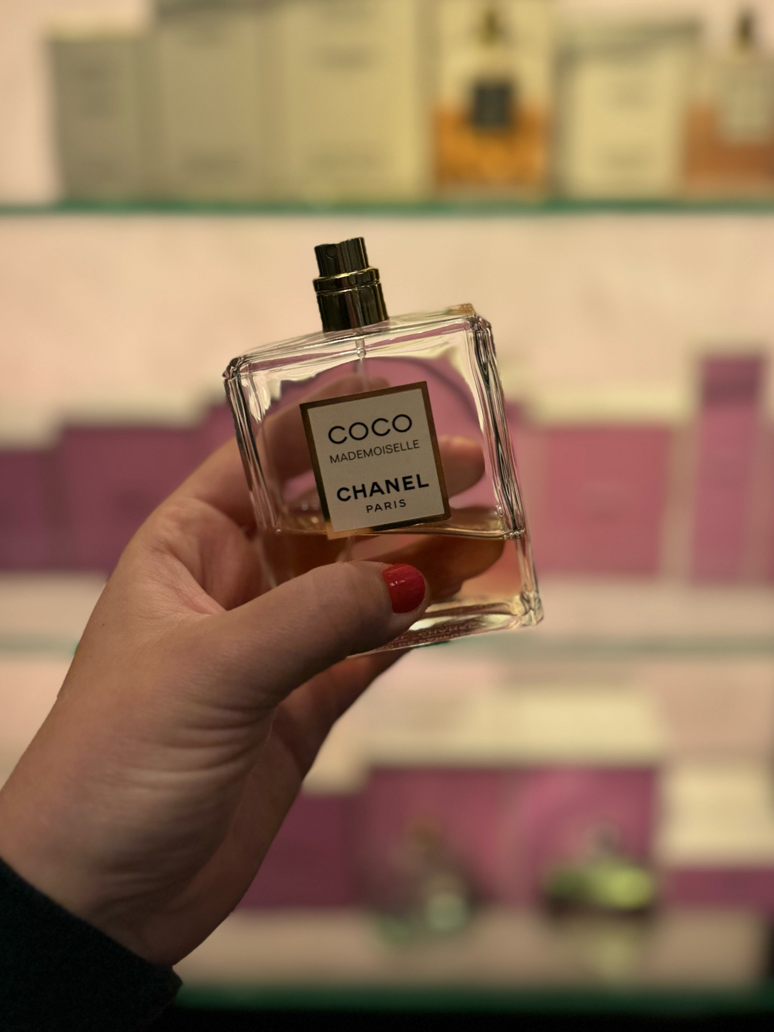 I know this scent like the back of my hand

#LTKGiftGuide #LTKItBag #LTKBeauty