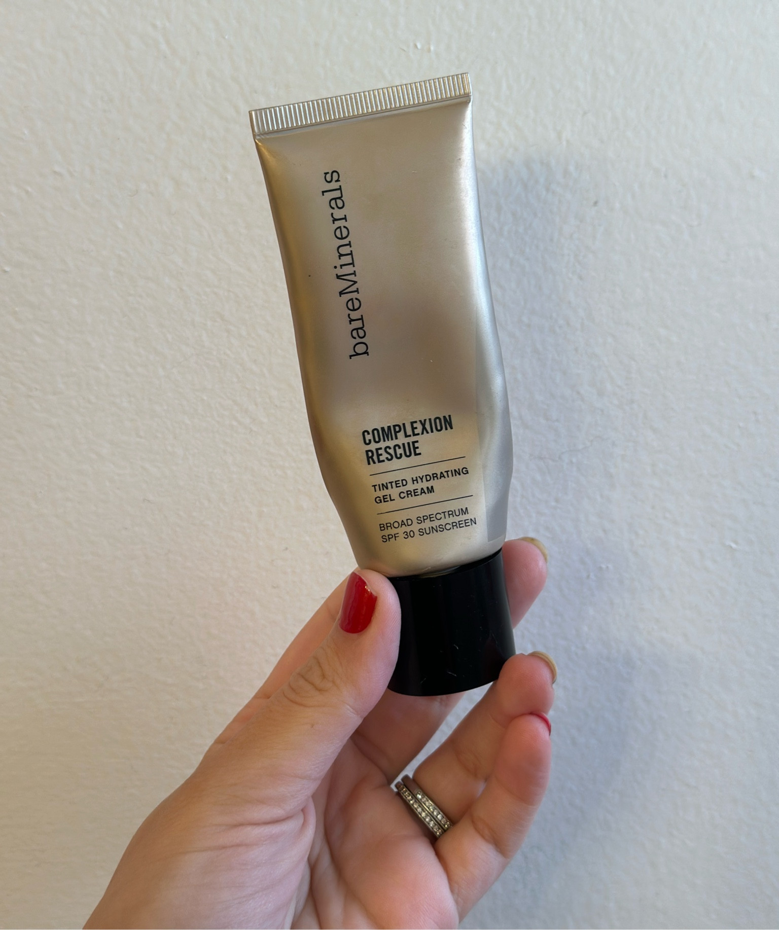My absolute favorite tinted moisturizer for 3 minute mommy make up and go!!! 
It’s the BEST! 

Easy make up, mom must have, quick beauty hack 

#LTKBeauty #LTKMostLoved #LTKStyleTip
