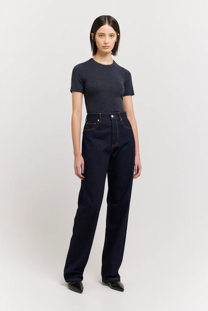 Valentina Jean | Henne