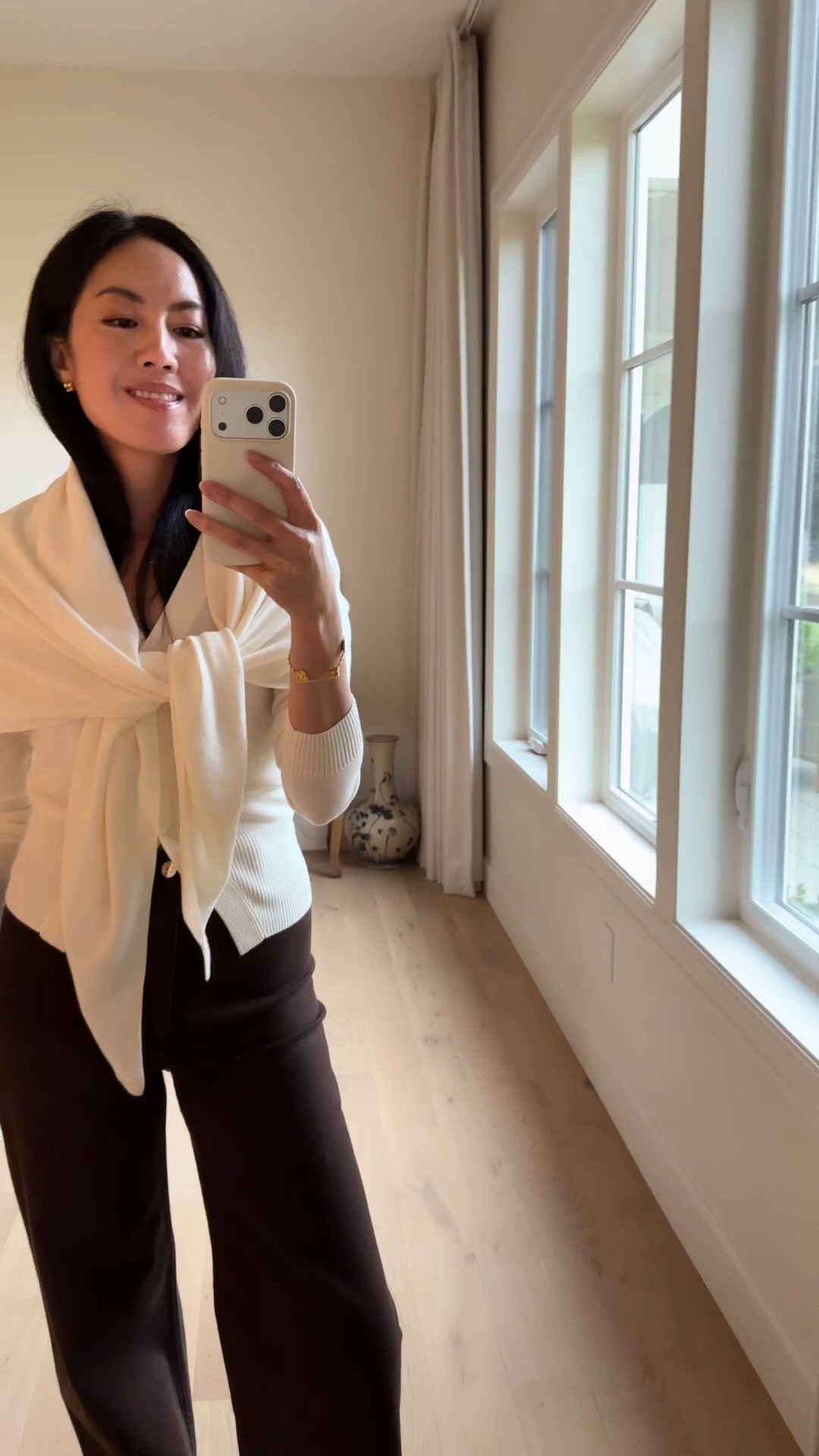 Lately! Fall sweaters and layers are all I want to wear 🍂

I’m wearing a small in the cardigan and 27 in the brown jeans.

#LTKootd #LTKWorkwear #LTKOver40