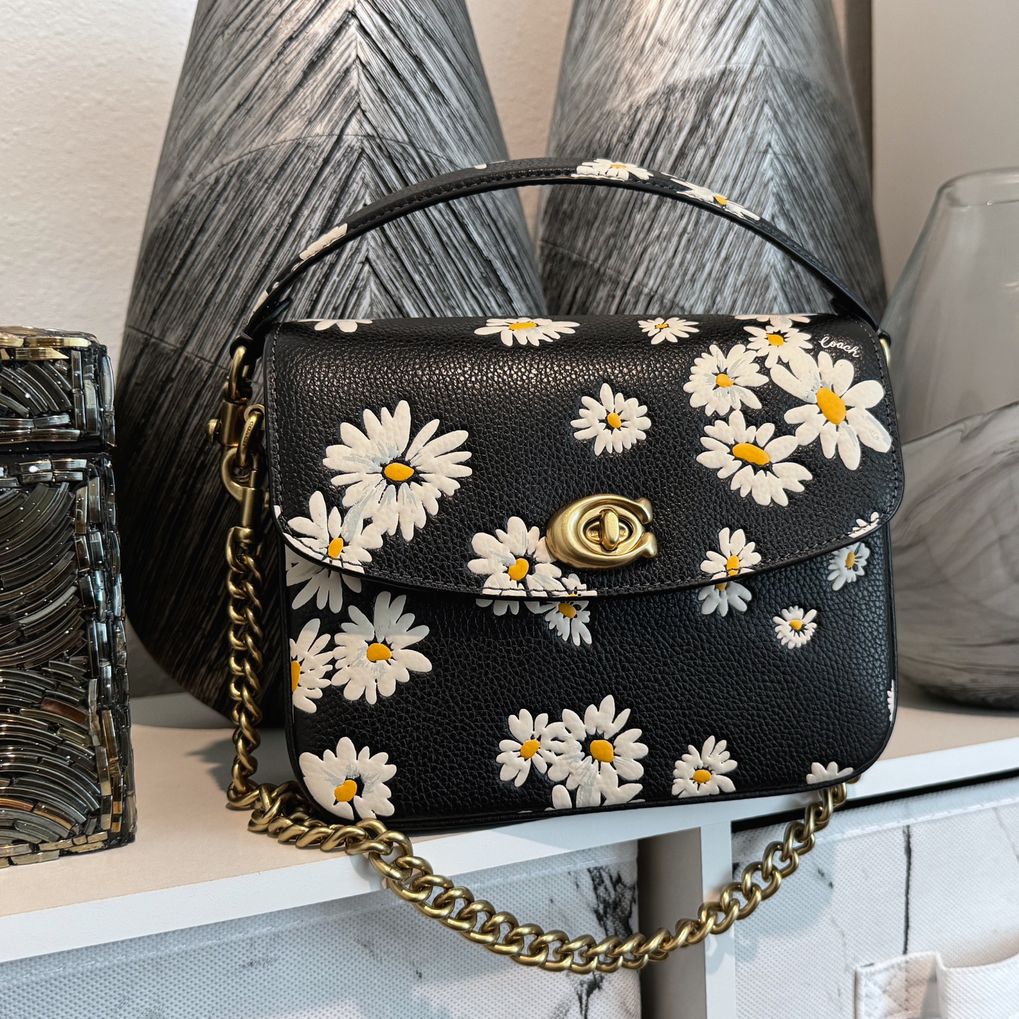 Obsessed with my new Cassie 19 🤩 It’s perfect for adding a pop of style to any outfit. Grab yours while it's on sale! #Coach #Cassie19

#LTKSaleAlert #LTKStyleTip #LTKItBag