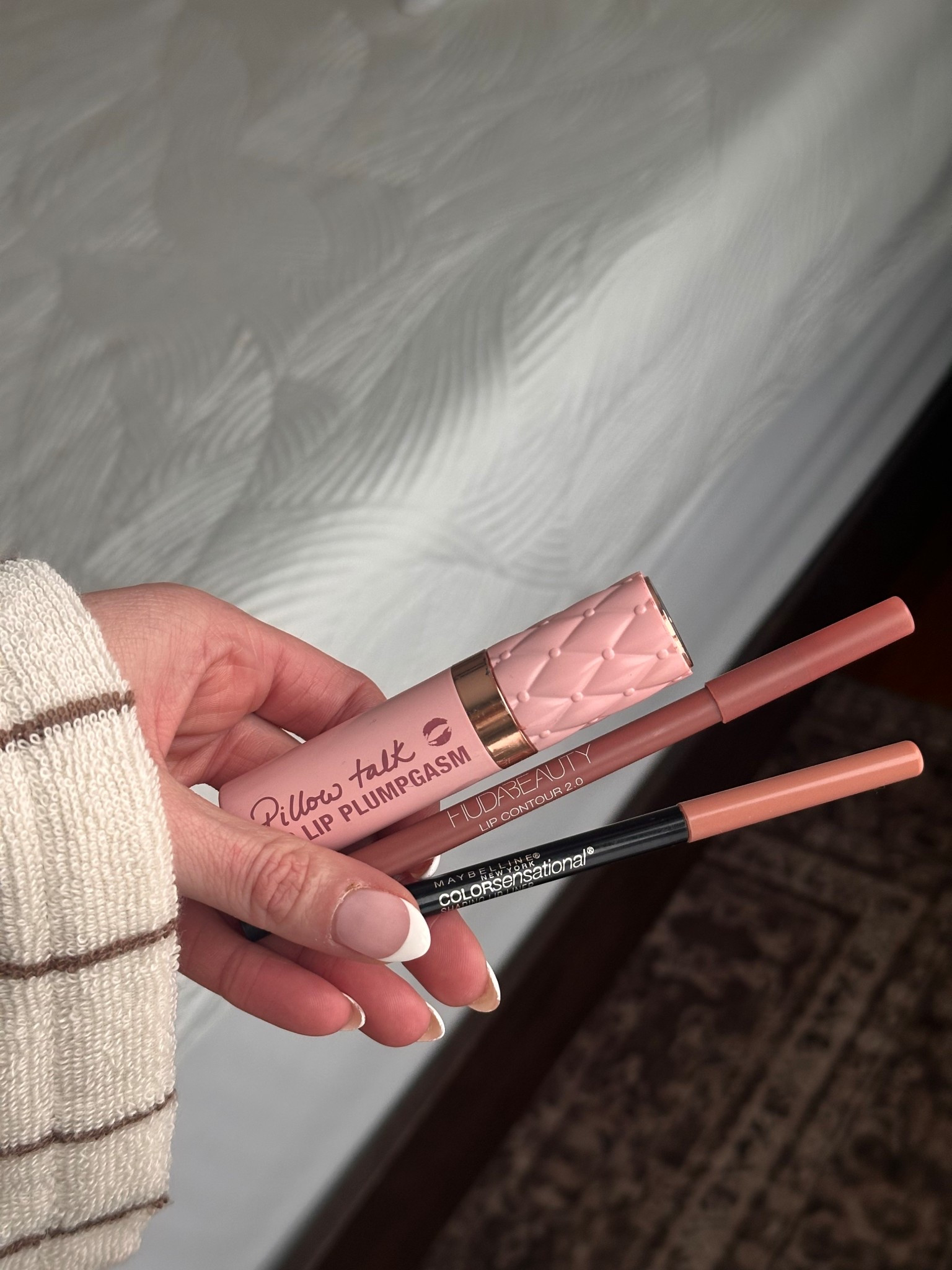 Charlotte Tilbury pillow talk lip plumping lipgloss in the shade fair/medium 

HudaBeauty lip contour 2.0 in the shade pinky brown

Maybelline New York color sensational shaping lip liner in shade 105 nude whisper

#LTKgrwm #LTKValentine #LTKselfcare
