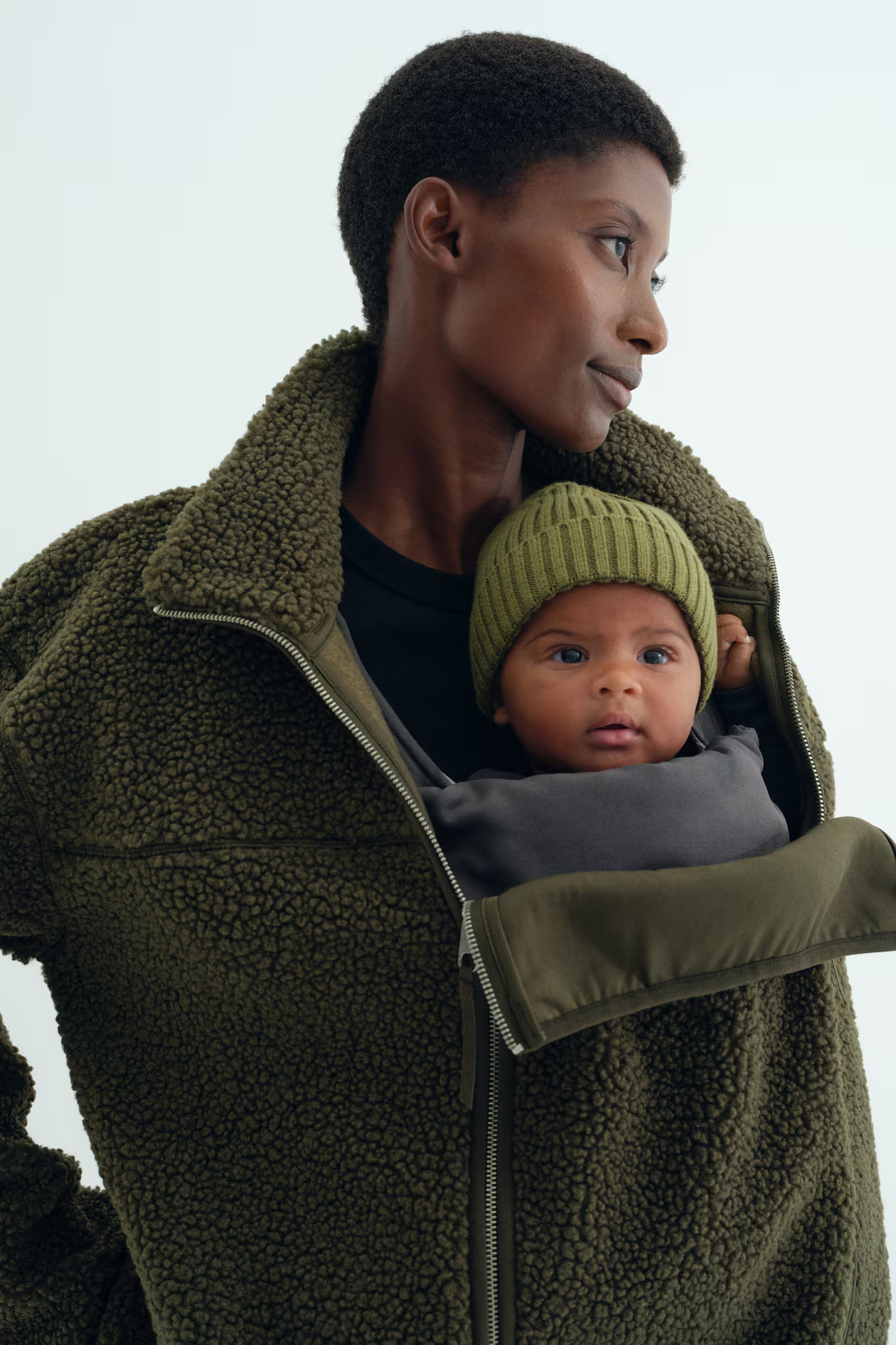 MAMA Before & After Babywearing Fleece Jacket | H&M (US + CA)