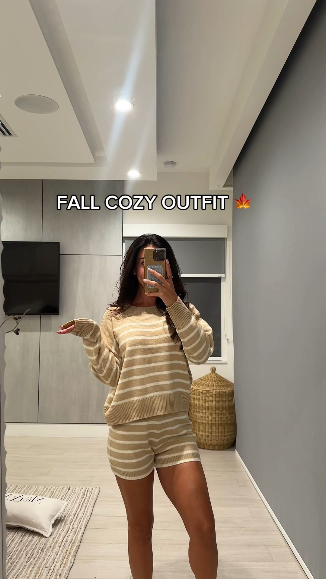 20% OFF CODE: AinsleyR

Cute and cozy back to school fall outfit to lounge or run errands or drop the kids off! Great as a travel outfit as well! I’m wearing a size small! 

#LTKFindsUnder100 #LTKSeasonal #LTKBacktoSchool