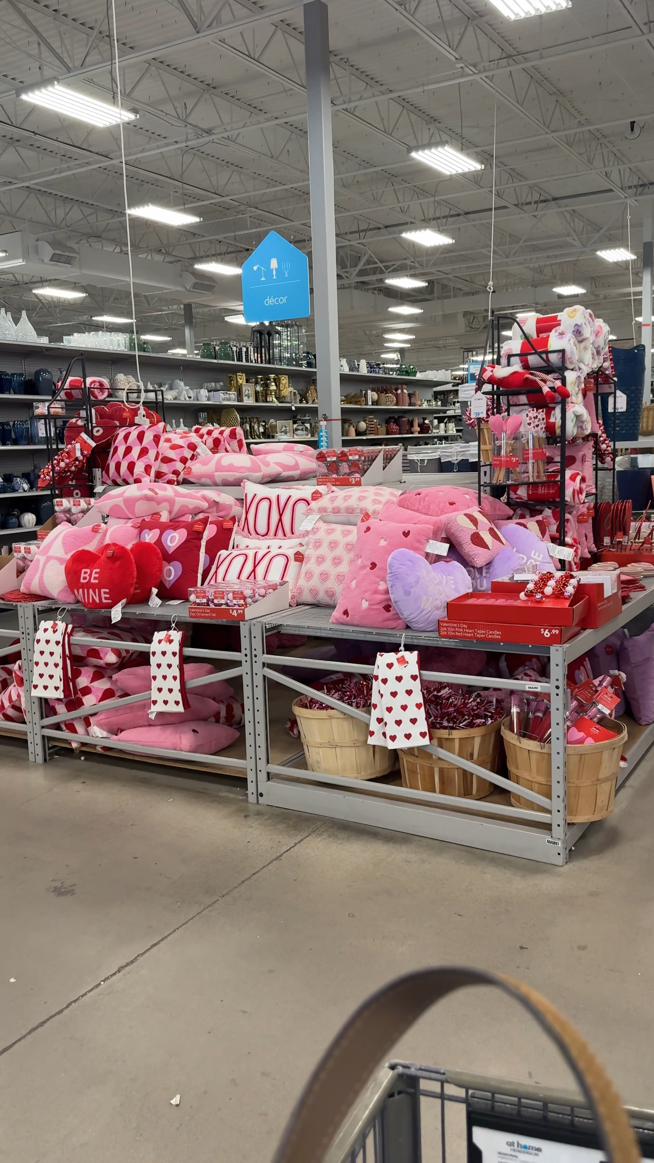 At Home Valentines Day Decor 💌🏹♥️ #valentinesday #valentinesdaydecor

#LTKParties #LTKHome #LTKSeasonal