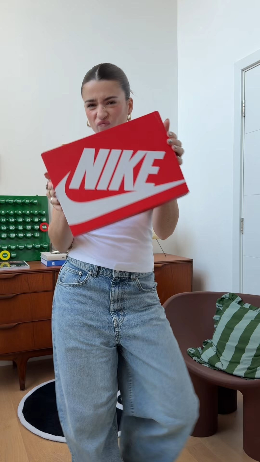 How I’ll be rocking up to new years in my new @nike shox @jdsports ad 



#LTKwinter #LTKuk #LTKeurope