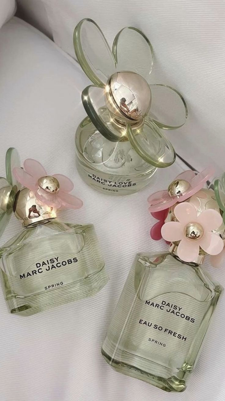 Perfect for your vanity and even better for those sunshine-filled days. Tap to add a little flower power to your spring scent lineup 💕

🌷 Scents featured:
• Daisy Love Spring – sweet, playful, and ultra-feminine
• Daisy Spring – fresh, floral & perfect for everyday
• Daisy Eau So Fresh Spring – light, dreamy, and oh-so-romantic

 

 #LTKGiftGuide #LTKSaleAlert #LTKBeauty