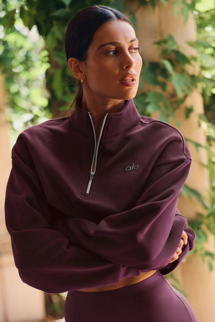 Accolade 1/4 Zip Pullover | Alo Yoga