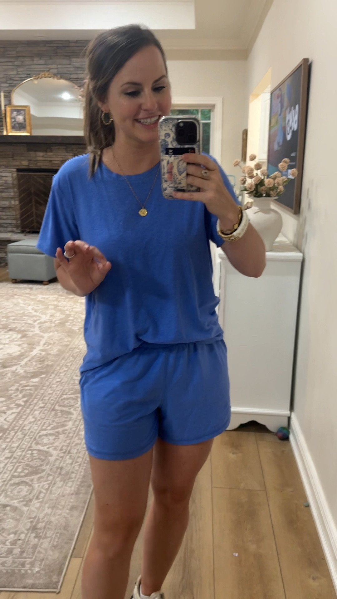 Vuori look for less set I’m looooving!!! Seriously this material is just a dream & you won’t want to wear anything else… don’t say I didn’t warn you!!! 😉🤩🙌🏼

Best travel outfit, lounge clothes, mom style, casual mama style, millenial mom fashion 

#LTKStyleTip #LTKTravel #LTKFindsUnder50