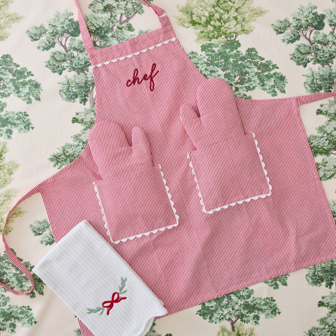 Women’s Apron and Oven Mitt Set | Weezie Towels