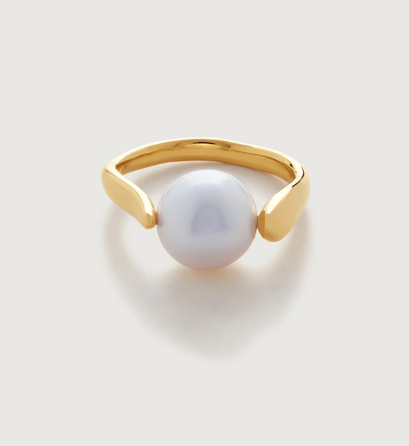 Nura Round Pearl Ring | Monica Vinader (Global)