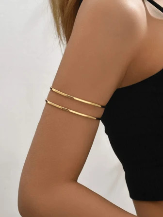 Ein kreatives Armband mit Cut-Out-Design und offener Manschette, geeignet für Sommerpartys, Tanz... | SHEIN