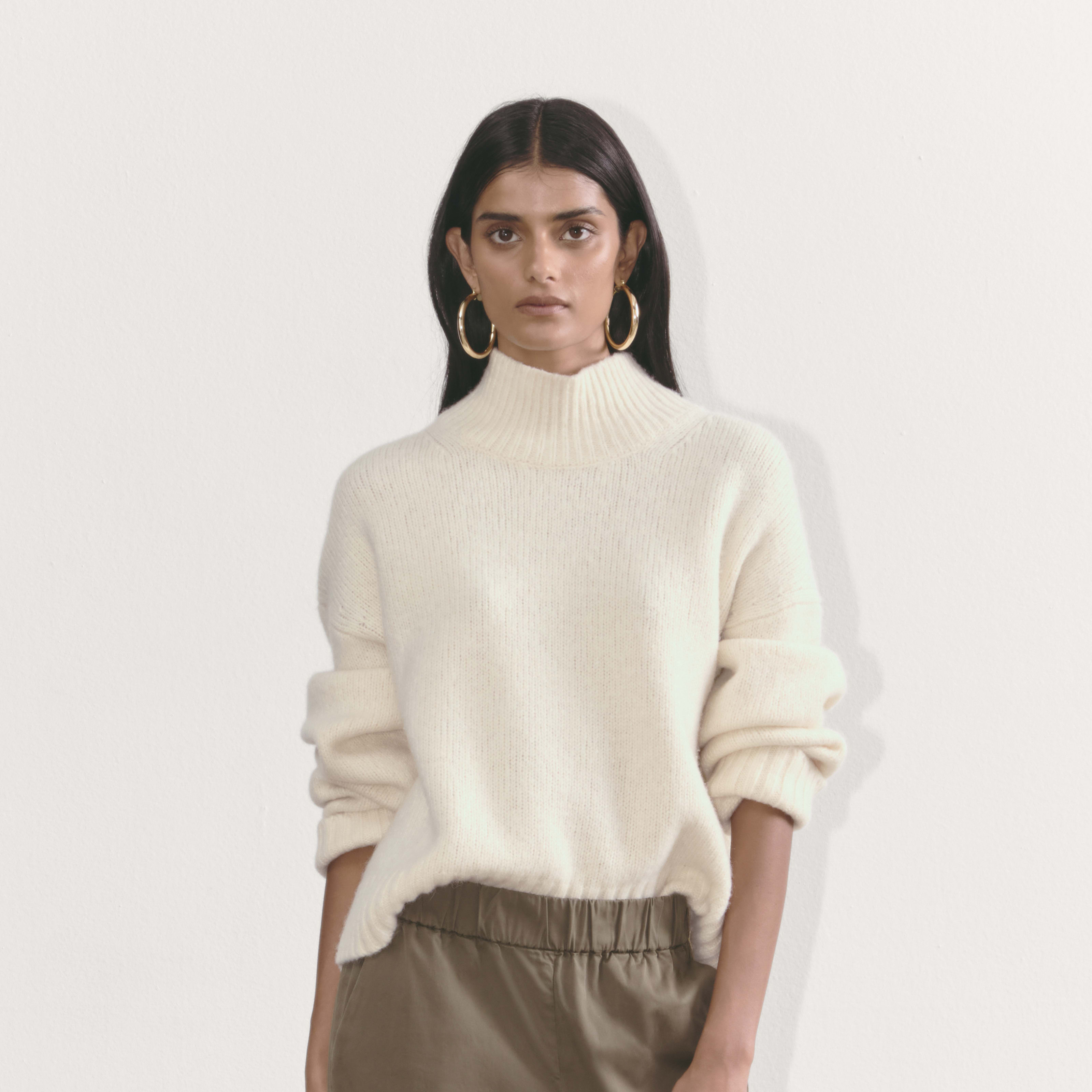 Women's Cloud Oversized Turtleneck Sweater by Everlane in Bone White, Size XL | Everlane