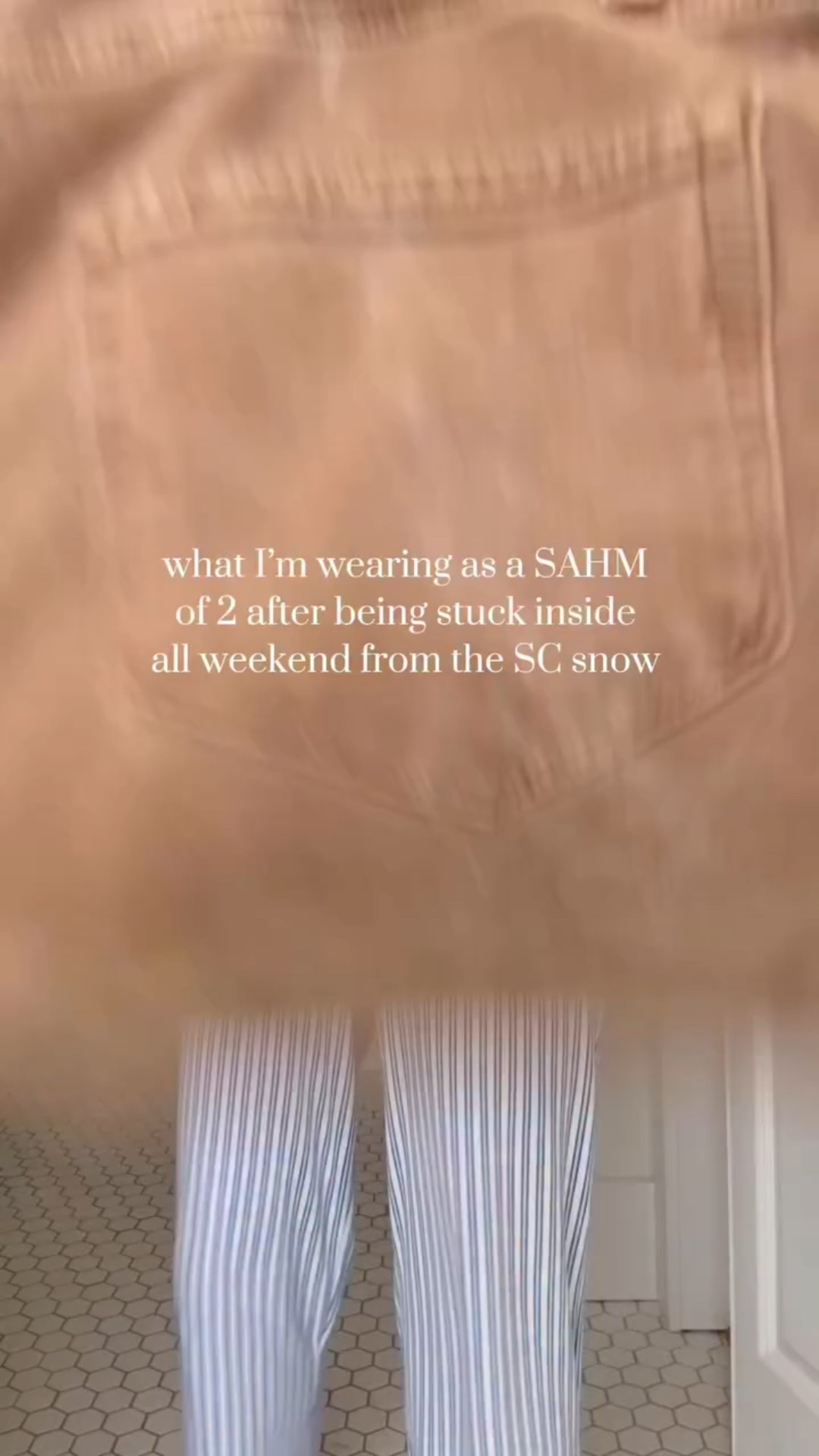 comment SHOP and I’ll DM you the links to this outfit! 〰️ 

Any other moms leaving the house for the first time in days because of the crazy winter weather? There’s still patches of snow on the ground in shaded areas but it’s 60 degrees out today! South Carolina weather is wild yall!