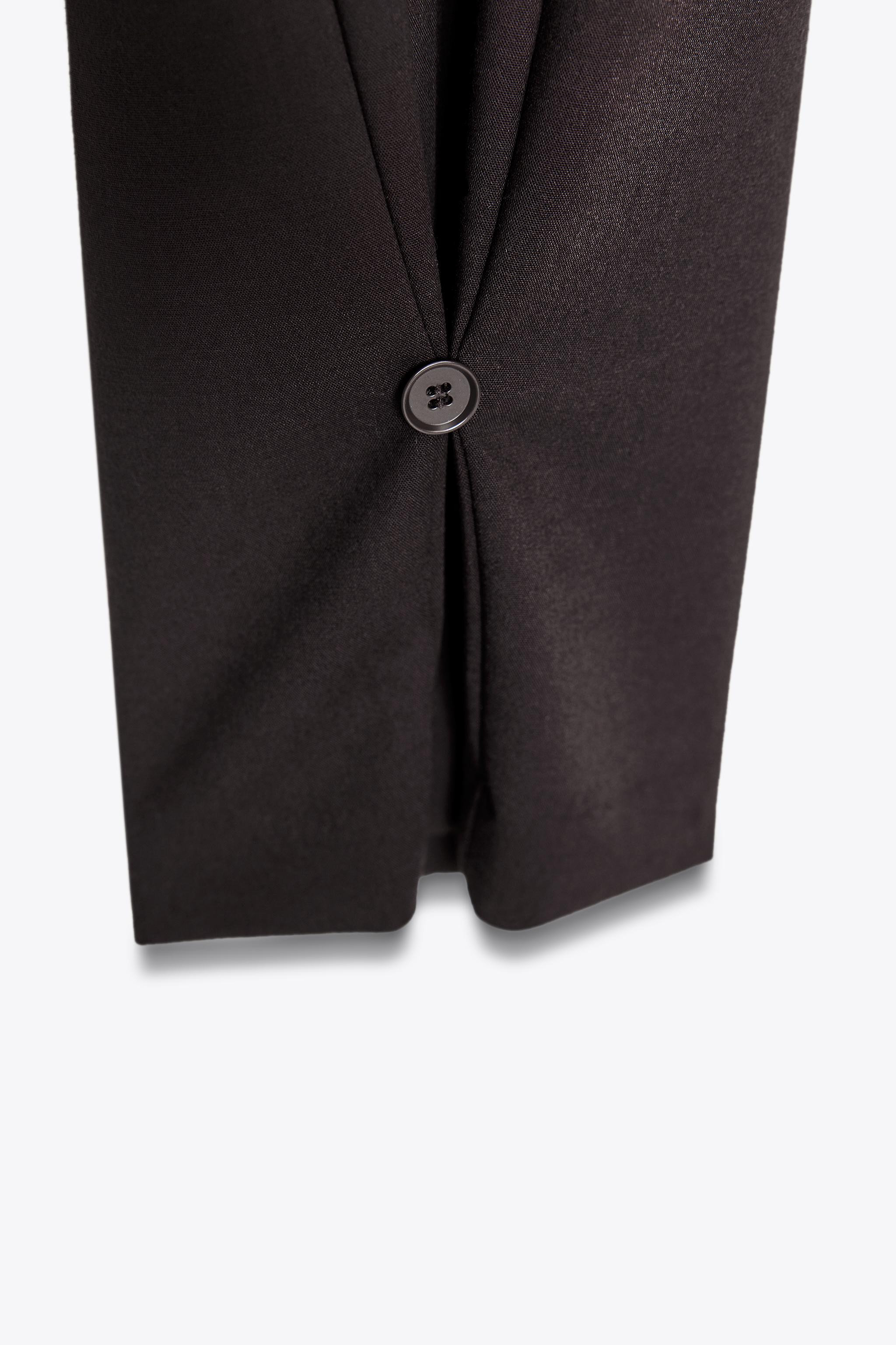 Wir verwenden eigene Cookies und Cookies von Drittanbietern, um die Benutzung unseres Onlineshops... | Zara DE