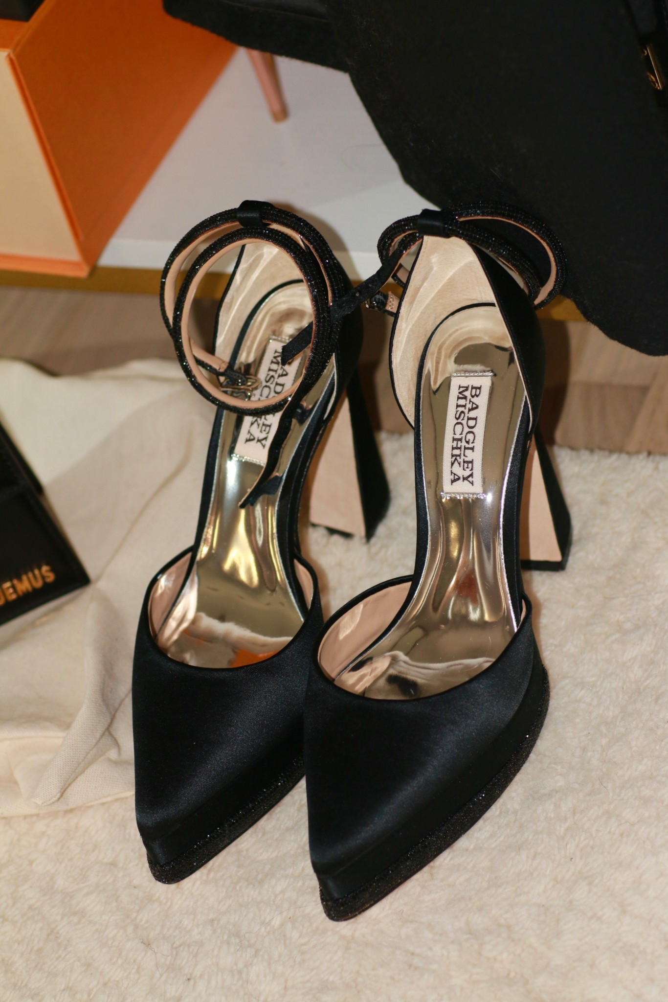 Heels for festive season !

#LTKCyberWeek #LTKootd #LTKHoliday