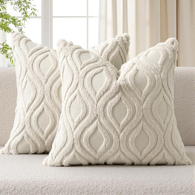 Amazon.com: MIULEE Beige Throw Pillow Covers 18x18 Inch, Neutral Soft Plush Faux Wool Solid Couch... | Amazon (US)