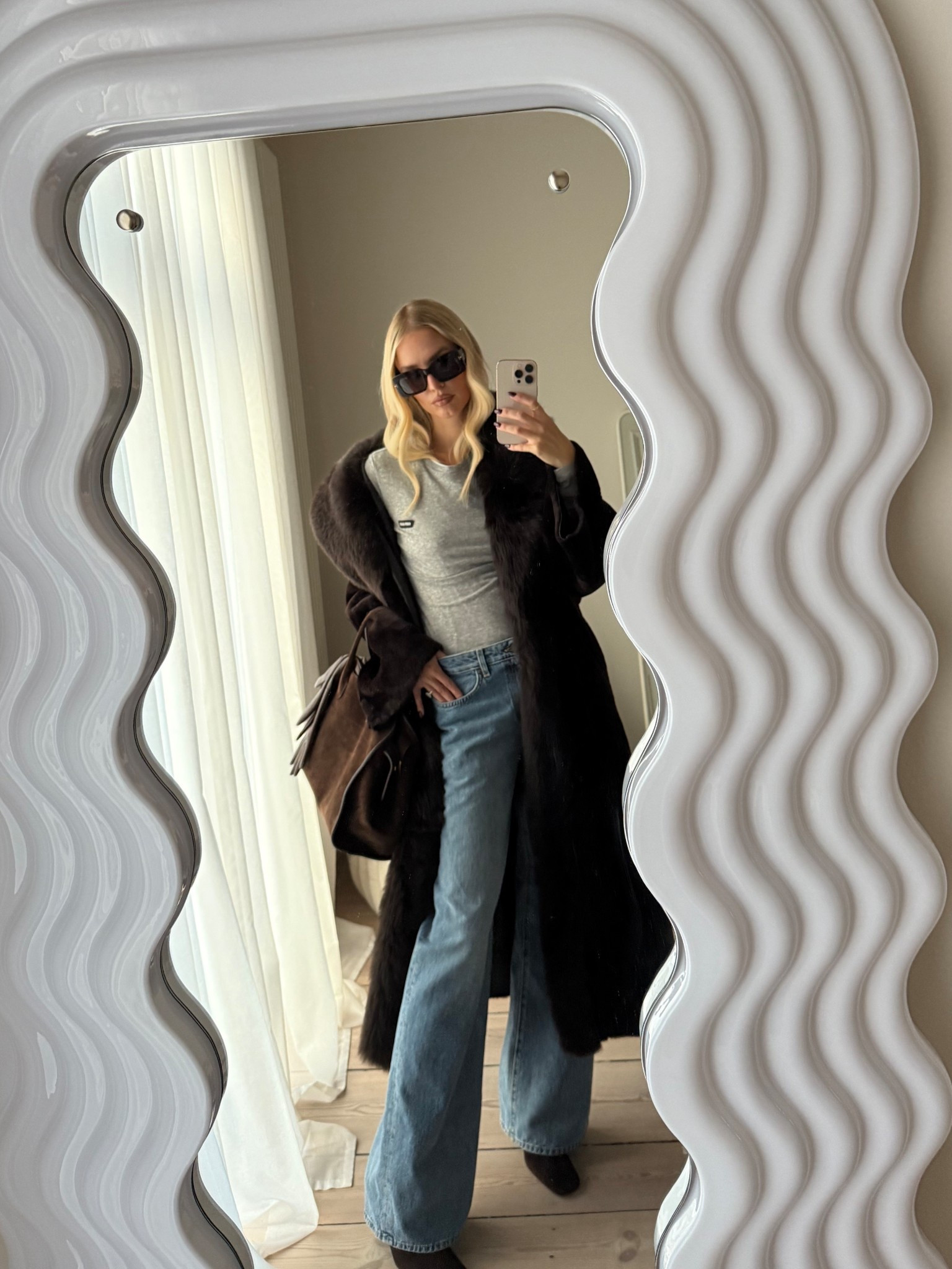 Brown shearling & denim 🤎