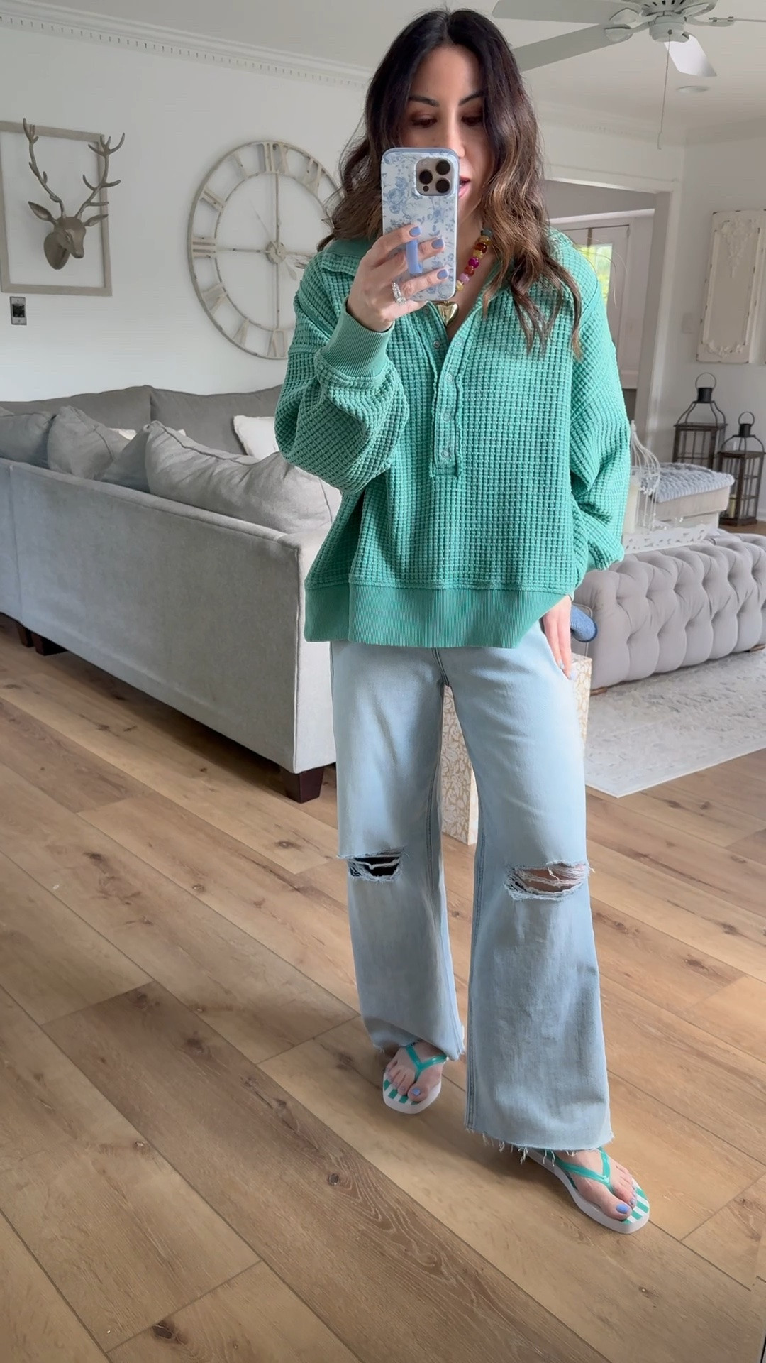American Eagle code DREAMTEAM. Maurice’s code LTK10. Sweatshirt small. Jeans 25.

#LTKPetite #LTKOver40 #LTKSaleAlert