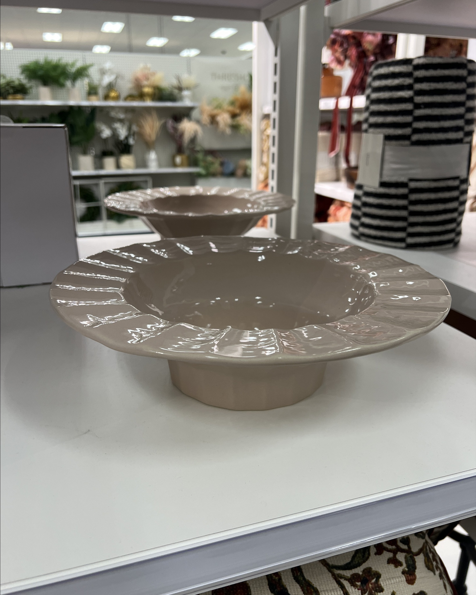 🚨 Target clearance alert!

This Ceramic Hand-Molded Pedestal Bowl from Threshold™ designed with Studio McGee makes a lovely addition to any shelf or tabletop. Made from ceramic in light pink, this decorative bowl is hand-molded and features a textured design with a footed base for a standout look. Easy to integrate into the decor scheme of any room, the bowl can also be used to hold keys, coins or other small items.

Threshold™ designed with Studio McGee: Looks like home, feels like you.

#LTKFindsUnder50 #LTKHome #LTKSaleAlert