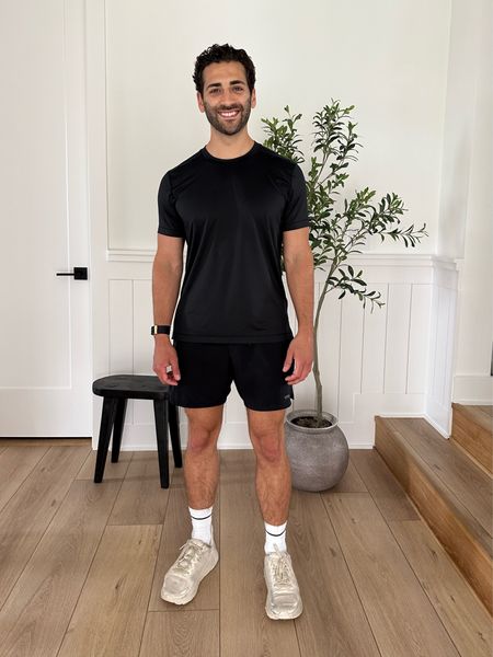 Abercrombie Sale - Get 20% off almost everything PLUS an additional 15% off select items! Cort’s wearing a medium tee, small shorts, shoes are tts! #outfitsfordudes #abercrombie 