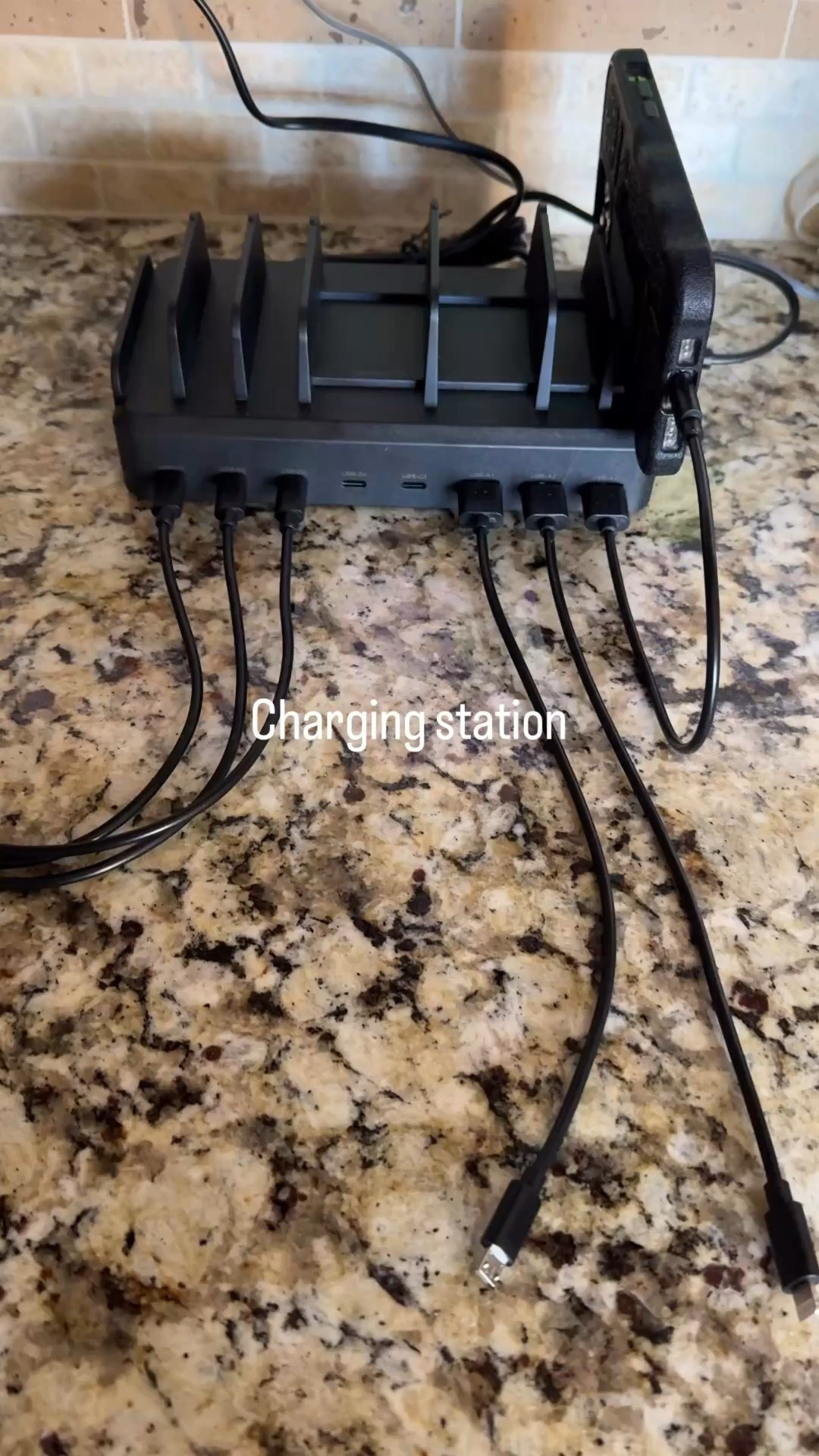 Charging station. Kitchen. Home office. 
Comes with 6 short cords of 3 different types. 
Dividers are sturdy; different sizes. 
Reliable and fast charging. 


#LTKHome #LTKOver40