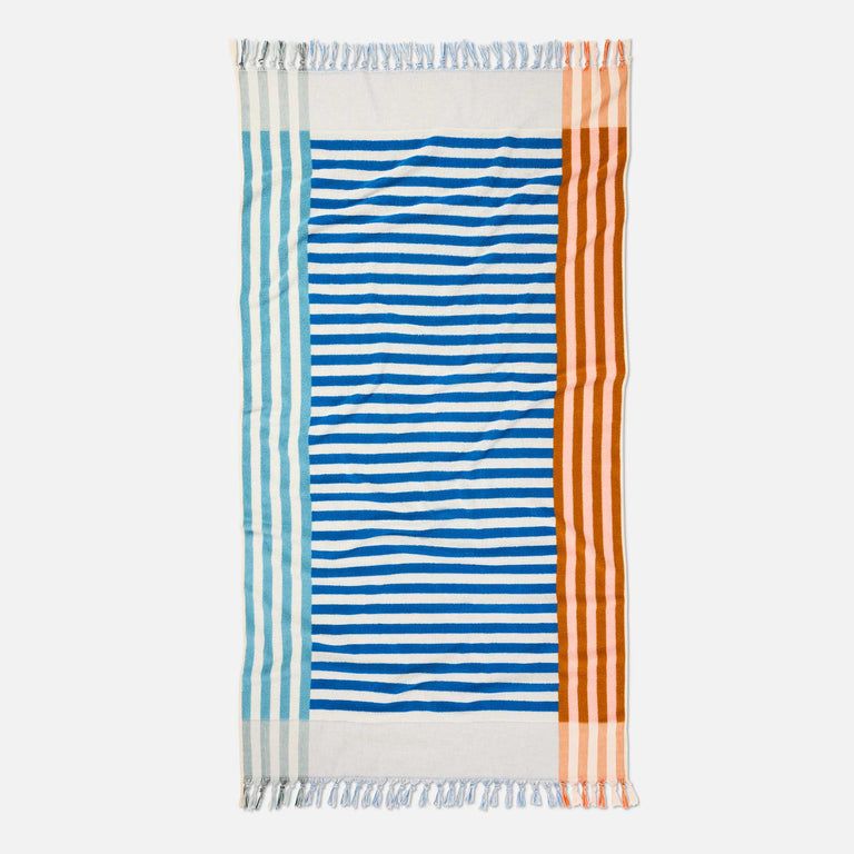 Reversible Beach Blanket | Brooklinen