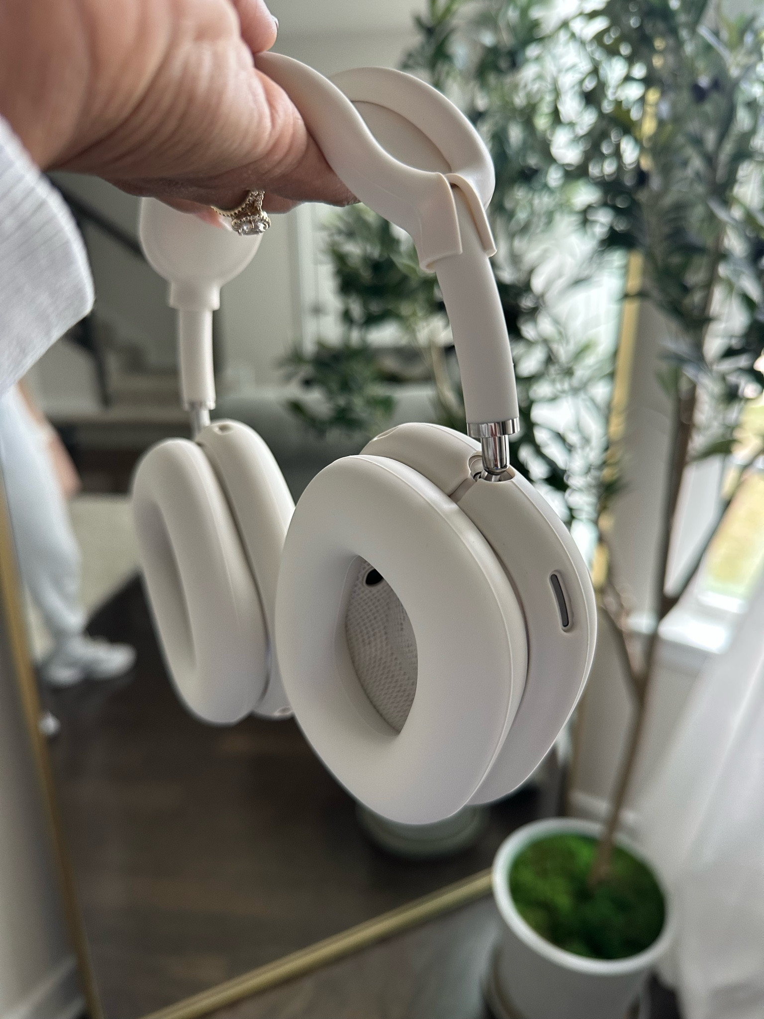 These silicone covers are a must have for my air pod max babes! Protection from sweat, makeup, hair products etc. 

#LTKActive