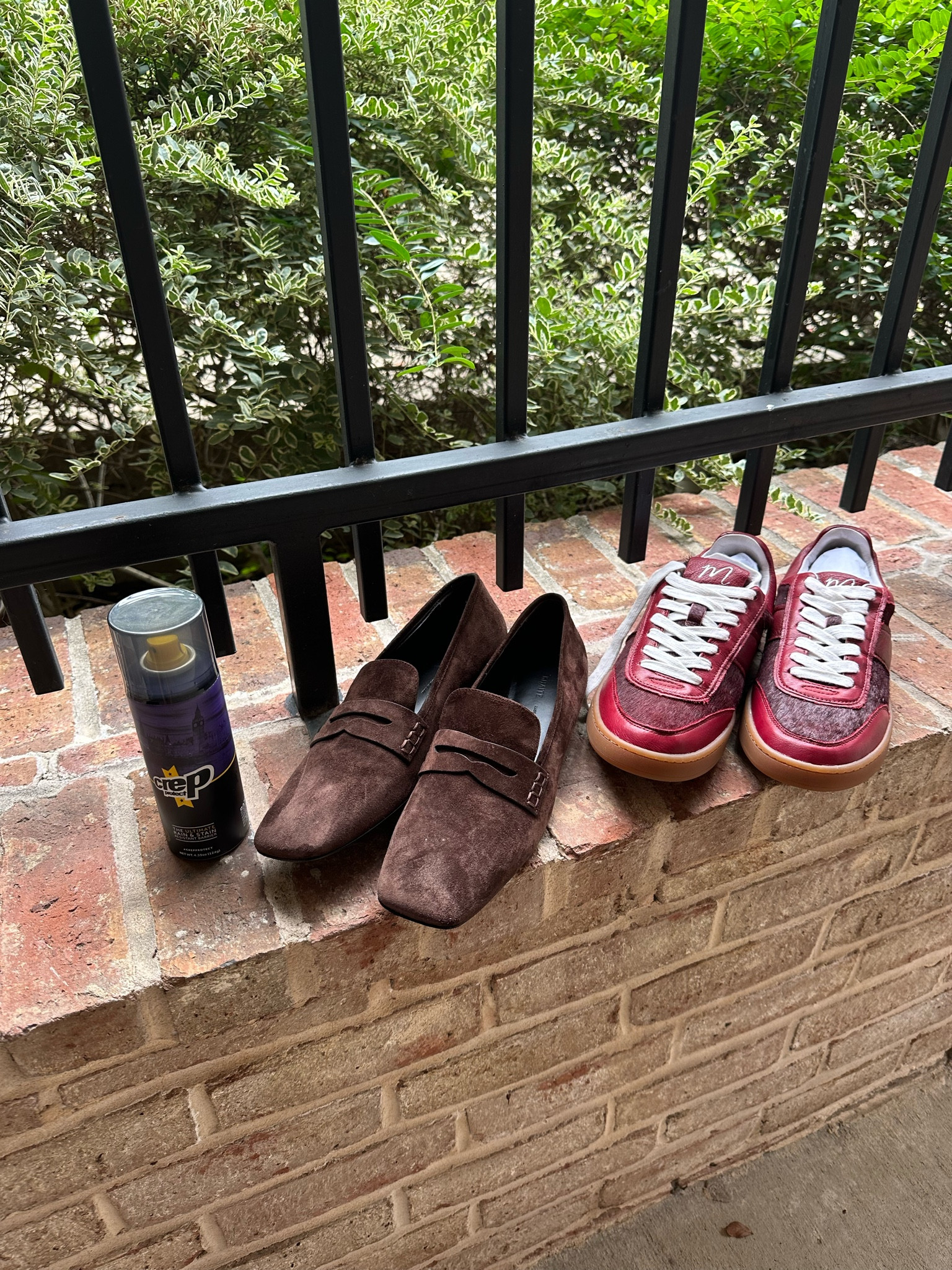 Sub 80 degree temps means fall is on the way! Spraying my shoes with this stuff protects them when I’m hitting the streets 