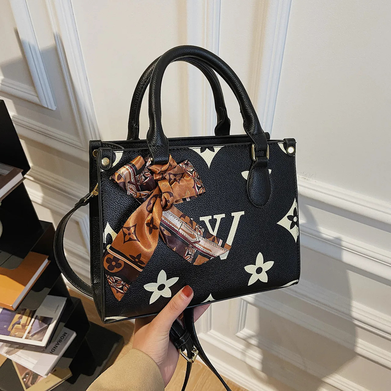 Save Big on Bulk Fashion Tote Fashion Forward 2025 Women's Tote Bag   Multi Functional Desig... | DHGate