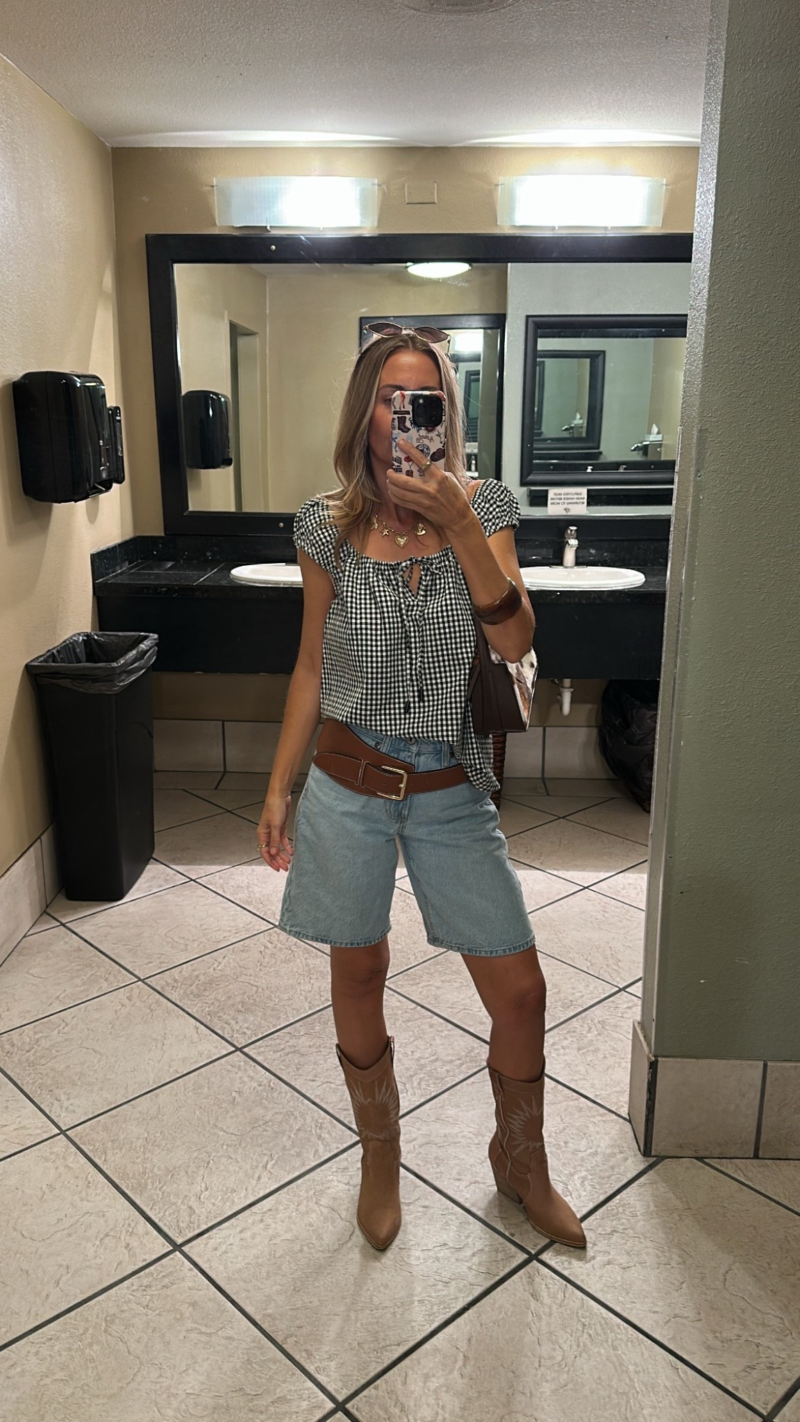 Country girl vibes
Amazon top size small
Jorts size 23 + on sale
extra 15% off code BRAFREE


#LTKStyleTip #LTKSaleAlert #LTKFindsUnder50