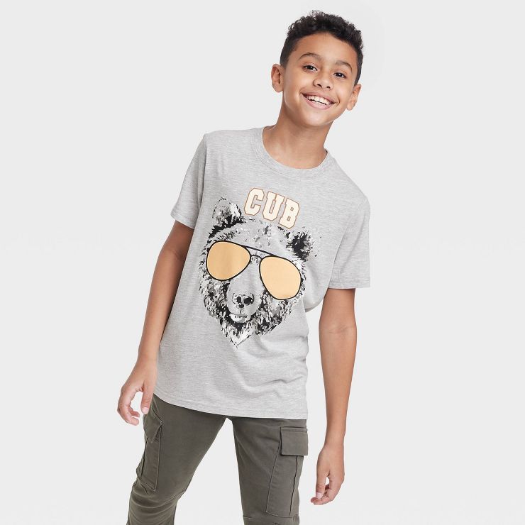 Kids' Mother's Day Cub Short Sleeve Graphic T-Shirt - Heather Gray | Target