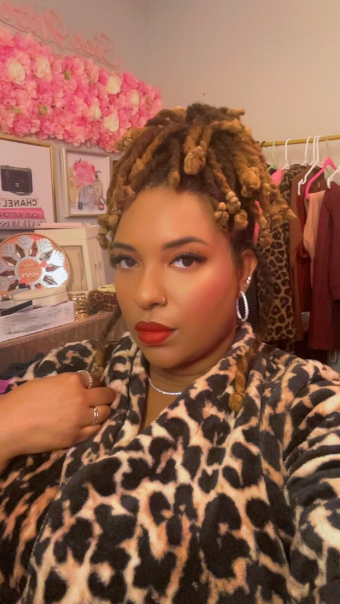 The Lip Bar – Hot Mama 🔥

Hot Mama is THAT shade.
Bold, smooth, and gives “main character” energy in one swipe.

Creamy, comfortable, and perfect for everyday glam or a full beat.
If you love a lip that makes a statement without doing too much this is it.

✨ Rich pigment
✨ Smooth, non-drying finish
✨ Brown-girl friendly shade

#TheLipBar #HotMamaLipstick #LipstickLovers #BoldLips #EverydayGlam