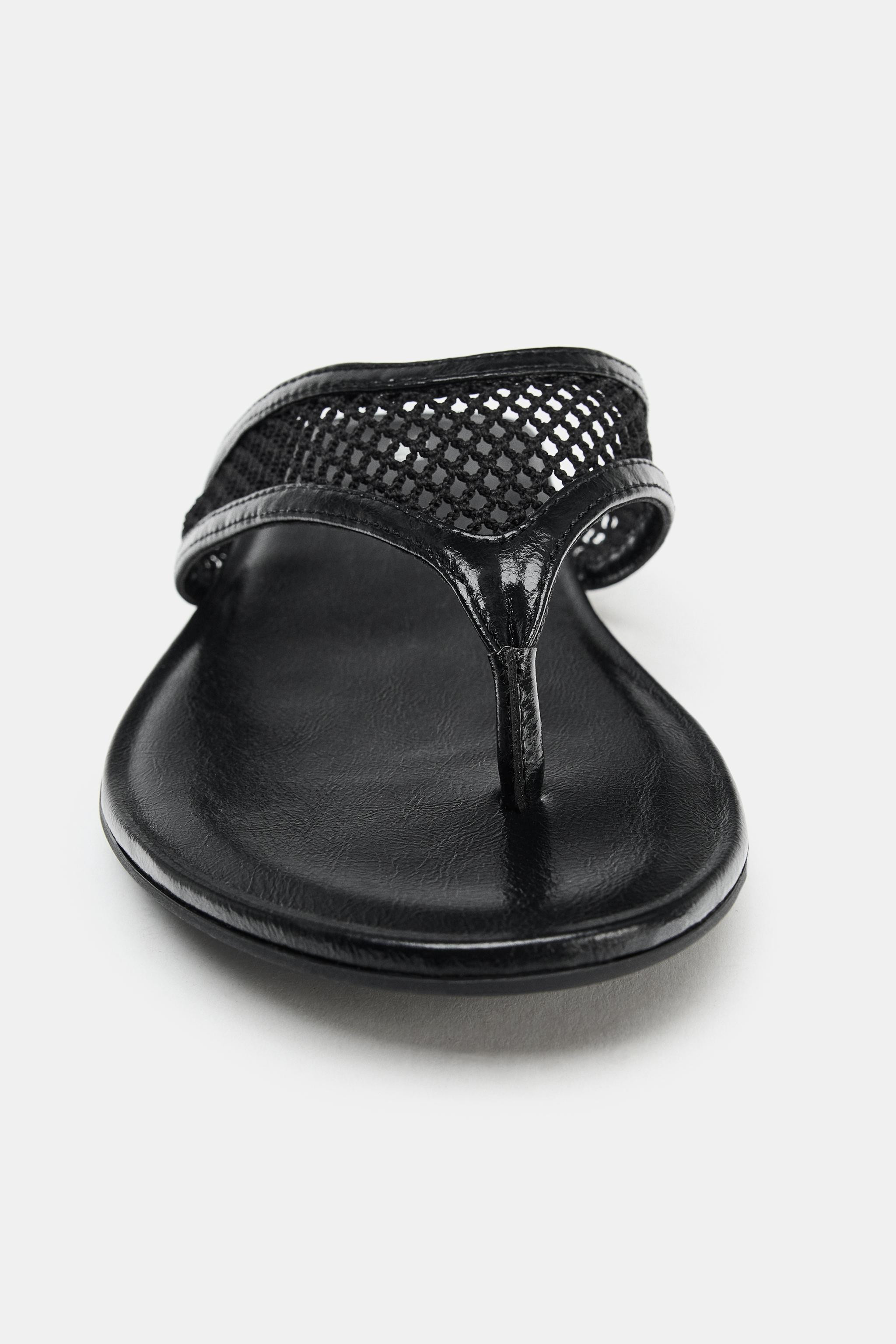 FLAT MESH SANDALS | Zara UK