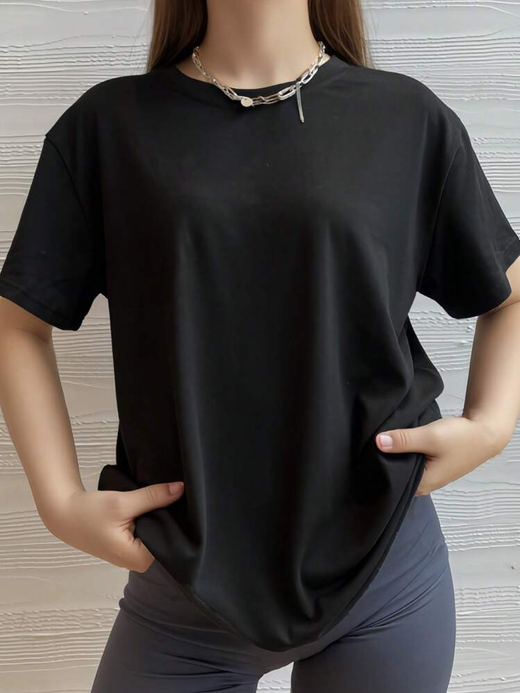 Loose Fit Casual Short Sleeve T-Shirt, Solid Black Color Sports | SHEIN