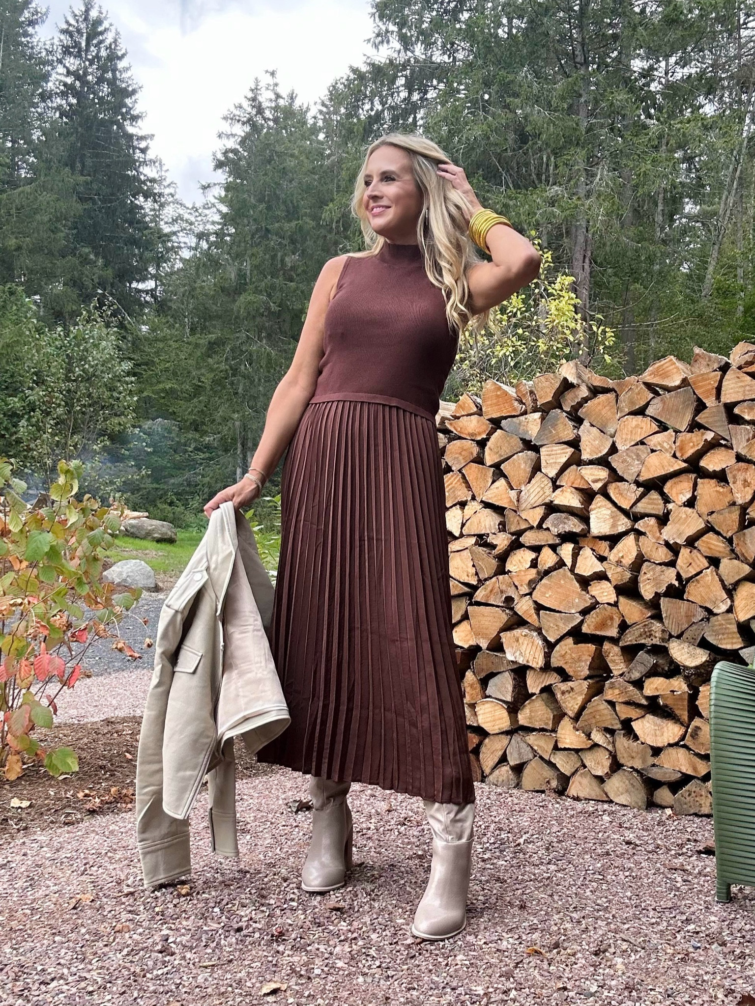 My fave dress is back in brown! You know how much I love this dress! It’s so good. Wearing an XS. Code FANCY15 for 15% off  

#LTKOver40 #LTKFindsUnder100 #LTKStyleTip