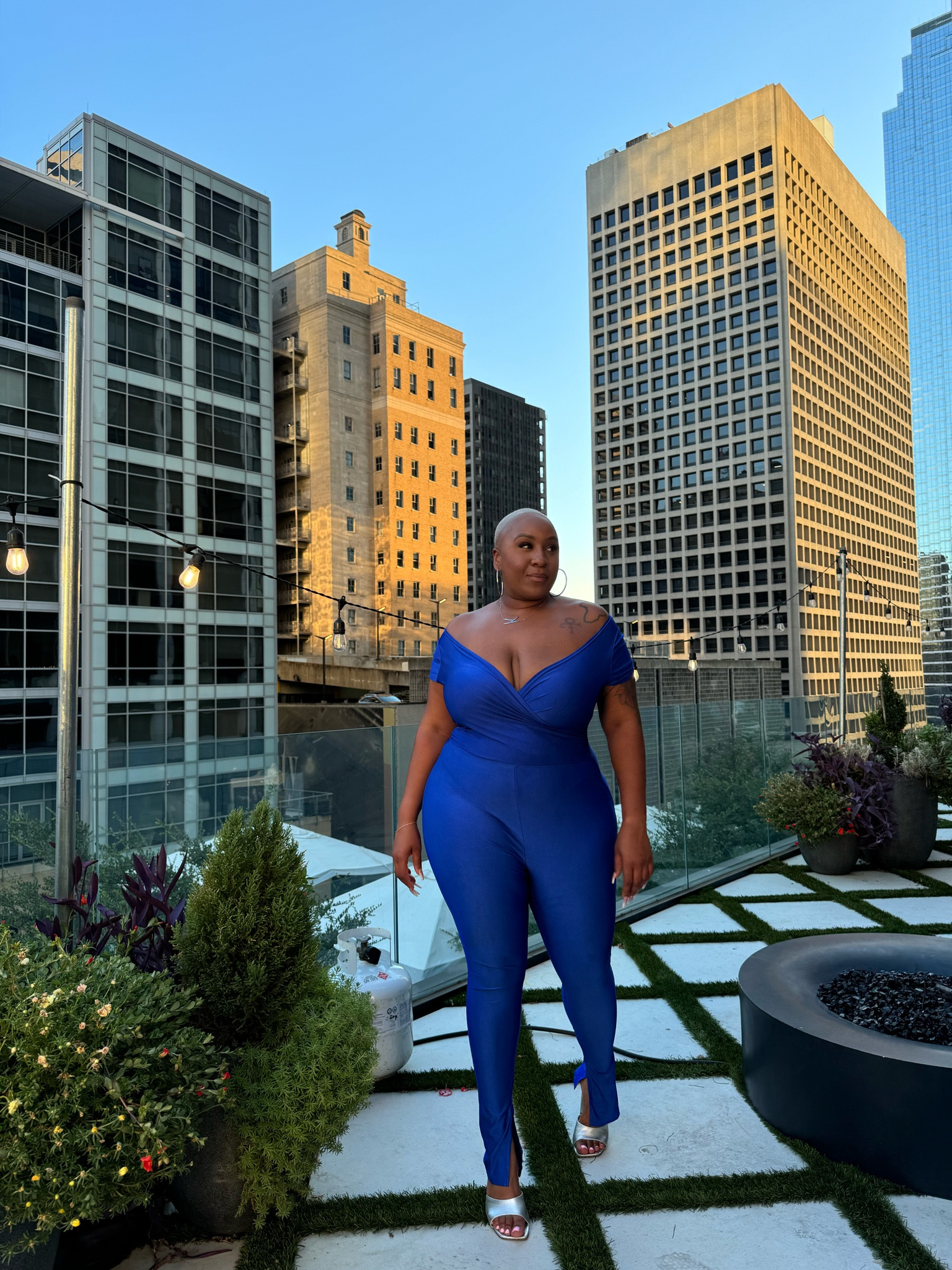 LTKcon Happy Hour Hosted by Aritzia
Dress Code: Frosted glam-think: winter tones, silks & metallics 

#LTKPlusSize #LTKCon #LTKStyleTip