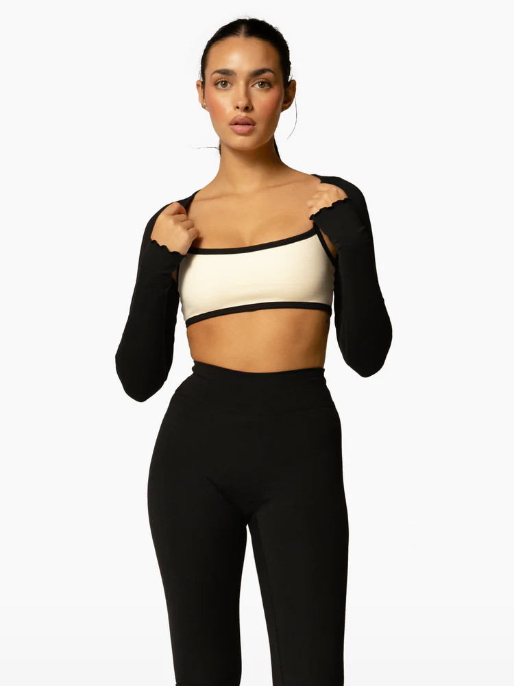 The Bolero / Black | 437
