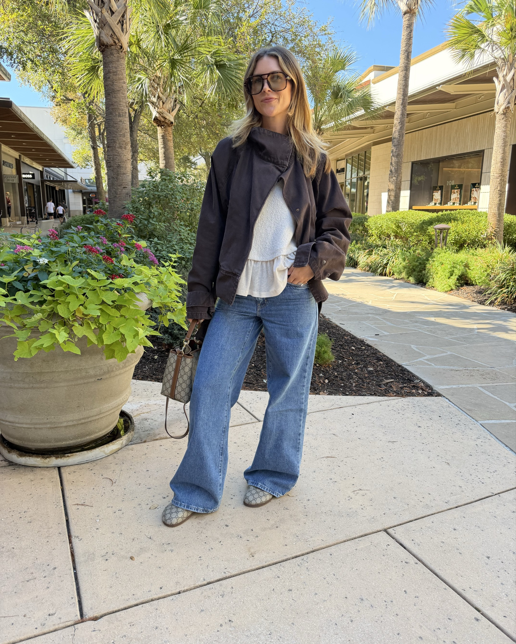 Made some returns and did some browsing for gift ideas! 
Levi jeans size 26 (I size up in these)
Anthropologie top size small 
Zara jacket 
Gucci mules 

#LTKStyleTip #LTKPetite #LTKOver40