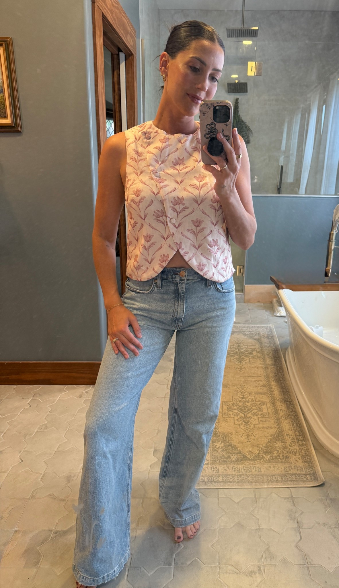 Casual date night 

#LTKStyleTip #LTKSeasonal