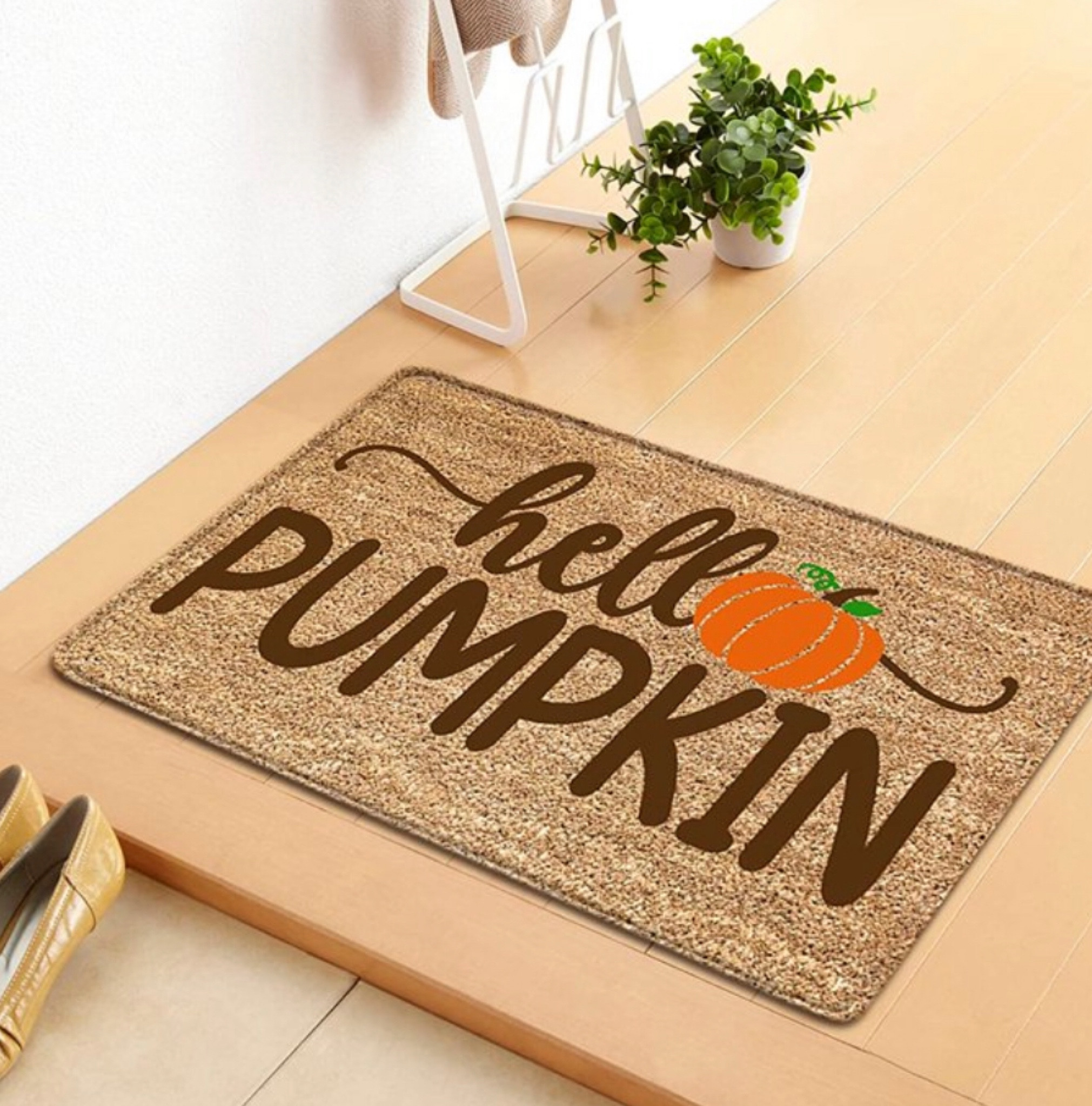 Walmart Fall/Halloween doormats!🎃🎃🎃👻👻👻

#ltkhalloween #walmartfinds #halloweendecor

#LTKHalloween #LTKSeasonal #LTKhome