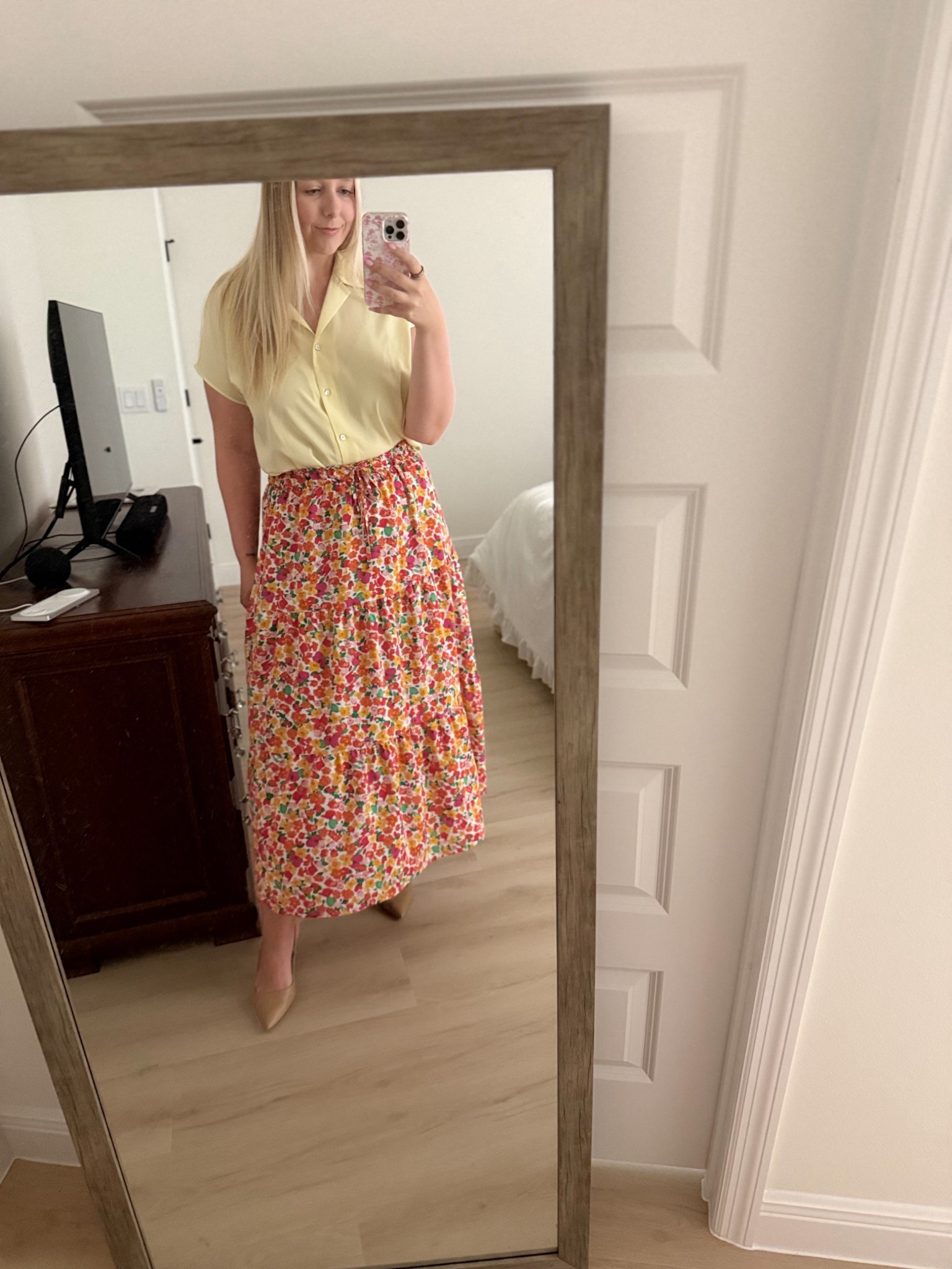Spring Work Outfit Ideas | Floral Skirt Outfit | Bright Office Style

#LTKootd #LTKgrwm