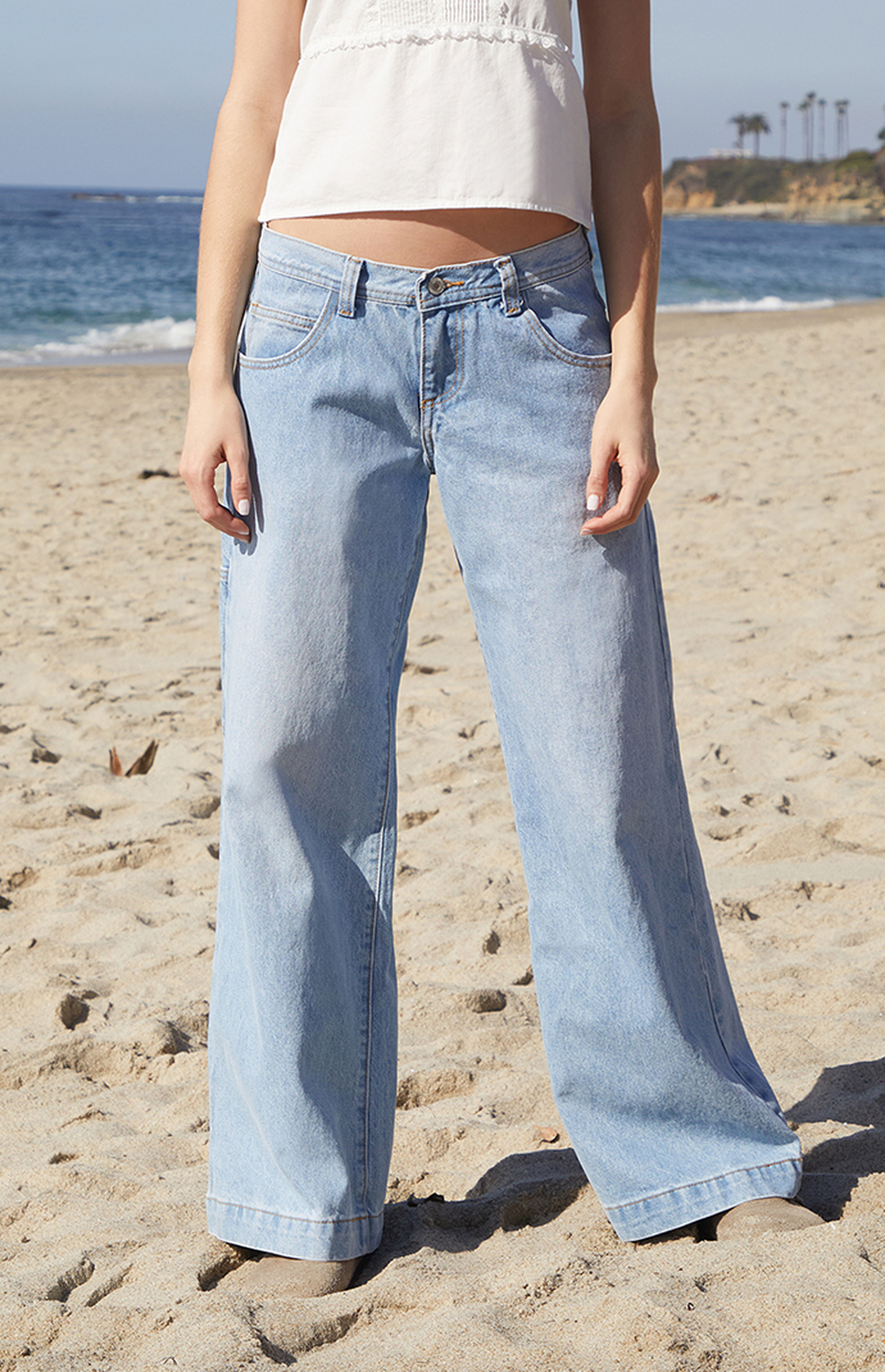 John Galt Light Indigo Gracie Low Rise Baggy Carpenter Jeans | PacSun