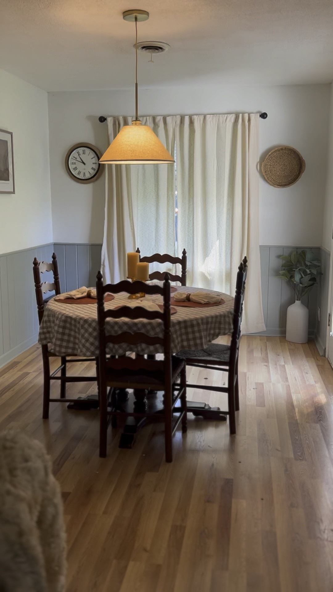 We’ve been working hard on putting this room together and it’s so very very close to being complete!

#LTKFind #LTKfamily #LTKhome