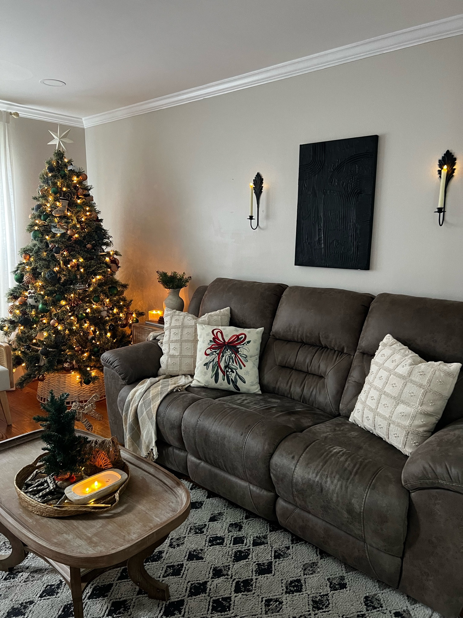 Affordable Christmas home decor 

#LTKHoliday #LTKSeasonal #LTKhome